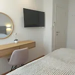Luxury Marina View Apartmán *