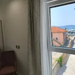 Luxury Marina View Apartmán *