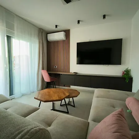 Apartment Luxury Marina View