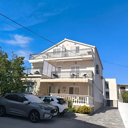 Luxury Marina View *