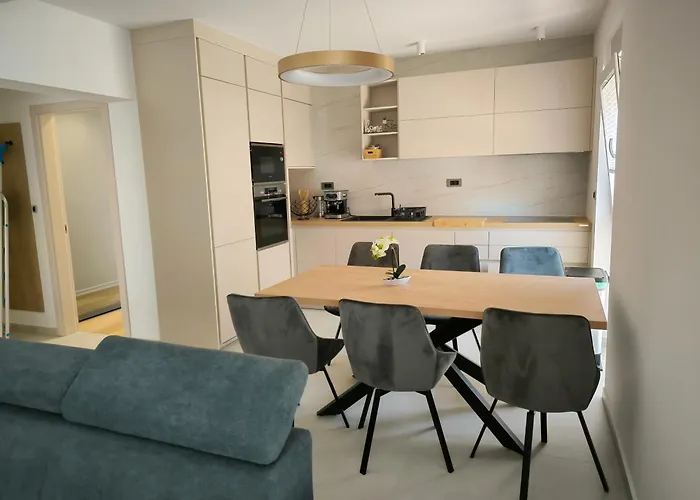 Appartement Luxury Marina View *