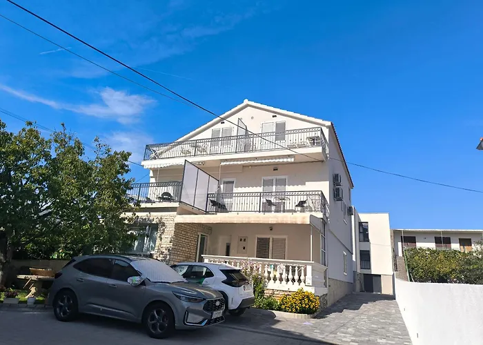 Luxury Marina View *