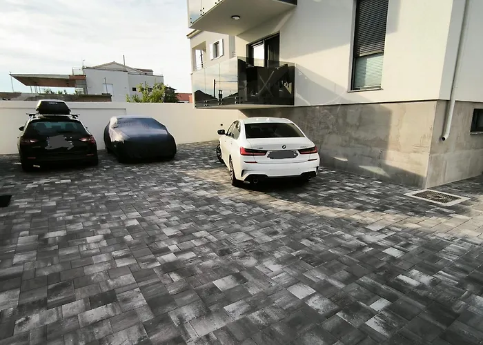 Luxury Marina View Apartamento